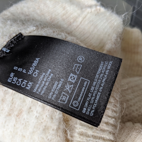 H&M wool and alpaca blend knit - Picture 2 of 5